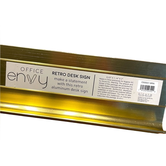 Best Teacher in the History of the World | Desk Plaque | 8.03" x 1.14" x 2" - Picture 3 of 3